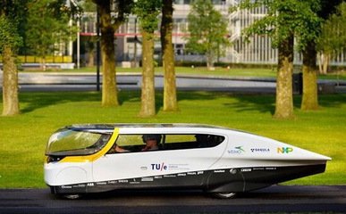 太陽能車成功跨城市旅行-廣州磐眾智能科技有限公司